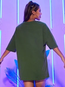SHEIN Unity Camiseta amplia con estampado de slogan y mariposa de hombros caídos - Verde militar - Ver 2