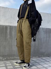 Manfinity 寬鬆男士掛帶口袋褲 - 軍綠色 - 查看 1