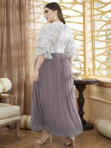 Modelyn Plus Size Embroidered Floral Pleated Dress - Multicolor - View 2