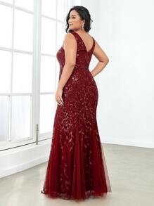 EVERPRETTY Plus Sequin Plants Detail Mesh Prom Dress - Burgundy - View 2