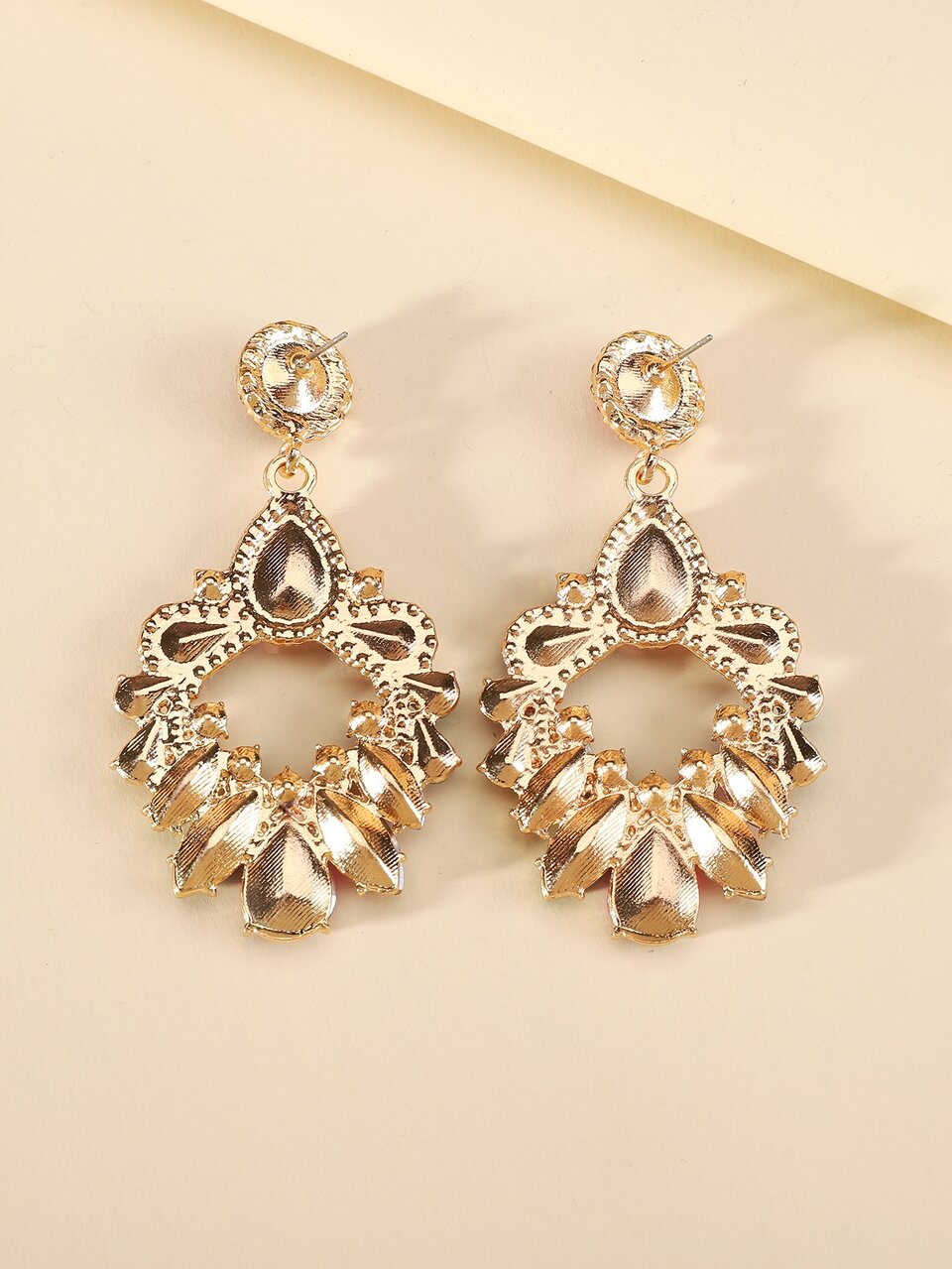 1pair Geometric Pink Glass Earrings