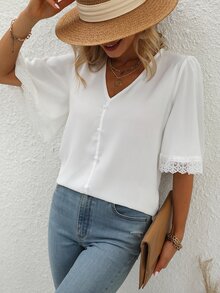 SHEIN Unity 蕾絲拼接前紐扣蝴蝶袖襯衫 - 白色 - 查看 6
