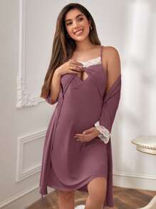 SHEIN 孕妇花卉蕾丝边睡袍及吊带裙，适合妈妈们秋冬穿着