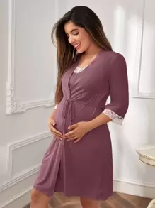 SHEIN 孕妇花卉蕾丝边睡袍及吊带裙，适合妈妈们秋冬穿着