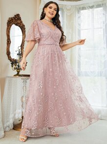 SHEIN Belle 大碼花卉刺繡蝴蝶袖交叉領網紗伴娘連衣裙