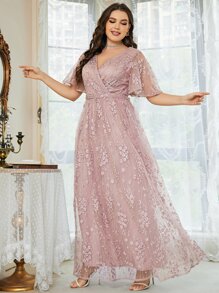 SHEIN Belle 大碼花卉刺繡蝴蝶袖交叉領網紗伴娘連衣裙