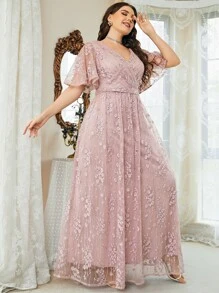 SHEIN Belle 大碼花卉刺繡蝴蝶袖交叉領網紗伴娘連衣裙