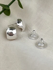 DAZY Hoa tai đinh tán tối giản - Bạc - Xem 7