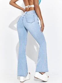 SHEIN PETITE Slant Pocket Flare Leg Jeans - Light Wash - View 3