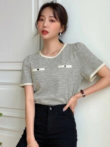 DAZY Áo thun có dây buộc tương phản chi tiết nút - Nhiều màu - Xem 5