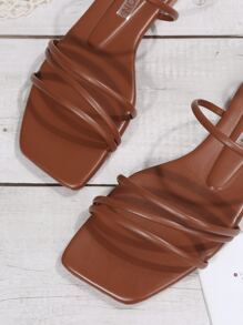 Thanh lịch Của phụ nữ Dép phẳng Với Gầy Dây đai - màu nâu - Xem 5