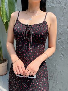 DAZY Hoa Lộn xộn Nếp gấp Phần Ngực Nút phía trước Váy Dây - màu đen - Xem 3