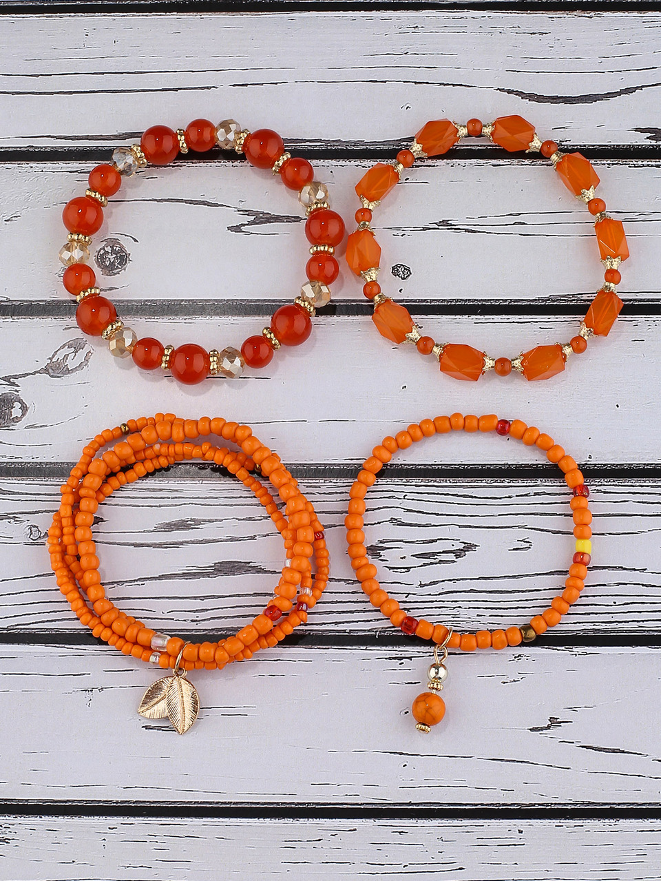 4pcs Leaf Charm Beaded Bracelet