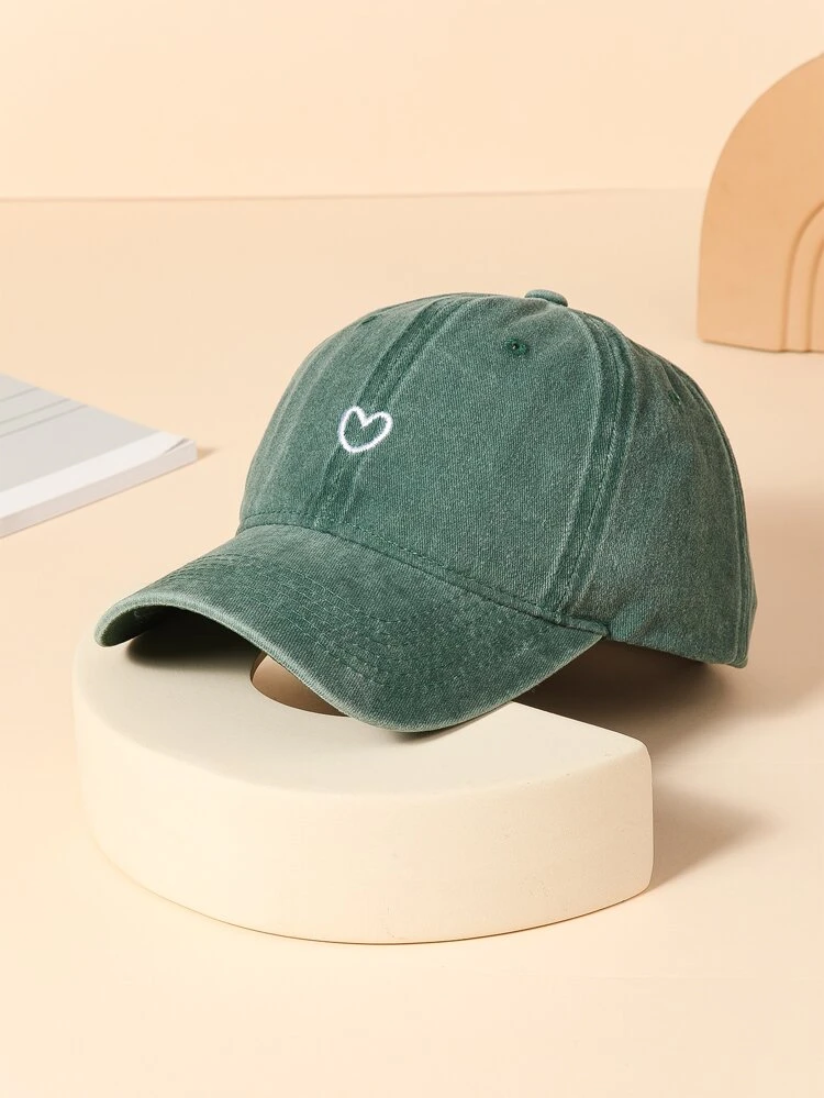 1pc Unisex Vintage Washed Baseball Cap With Heart Embroidery, Adjustable Casual Dad Hat Suitable For Daily, Outdoor, Sports, Vacation Wear