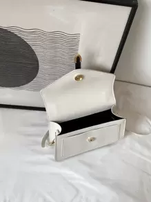 搭扣裝飾翻蓋方包 - 白色 - 查看 5