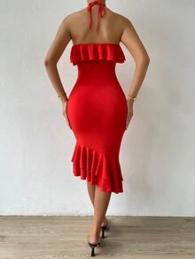 Vestido ajustado fluido ribete con fruncido bajo a capas de espalda abierta con cordón halter