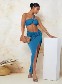 SHEIN BAE One Shoulder Twist Crop Top & Split Thigh Skirt Set - Blue - View 3