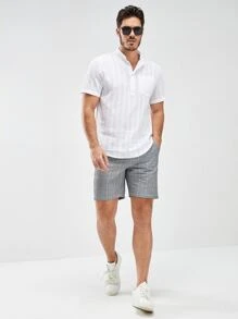 GENTILAND Loose Fit Men's Plaid Print Drawstring Waist Shorts - Black and White - View 5