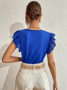 SHEIN Frenchy Camiseta de manga con bordado con ojal escote V - azul real - Ver 2