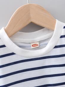 SHEIN Toddler Girls Heart Embroidery Stripe Tee - Blue and White - View 5