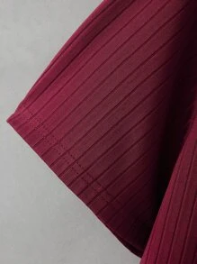 Manfinity Men Contrast Letter Tape Tee - Burgundy - View 3