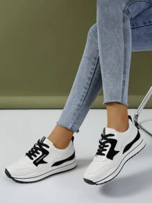 運動跑步鞋適用於女士字母貼飾繫帶運動鞋 - 黑與白 - 查看 2