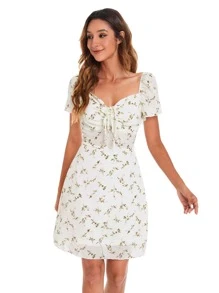 SHEIN Frenchy Ditsy Floral Sweetheart Neck Drawstring Front Dress - Beige - View 4
