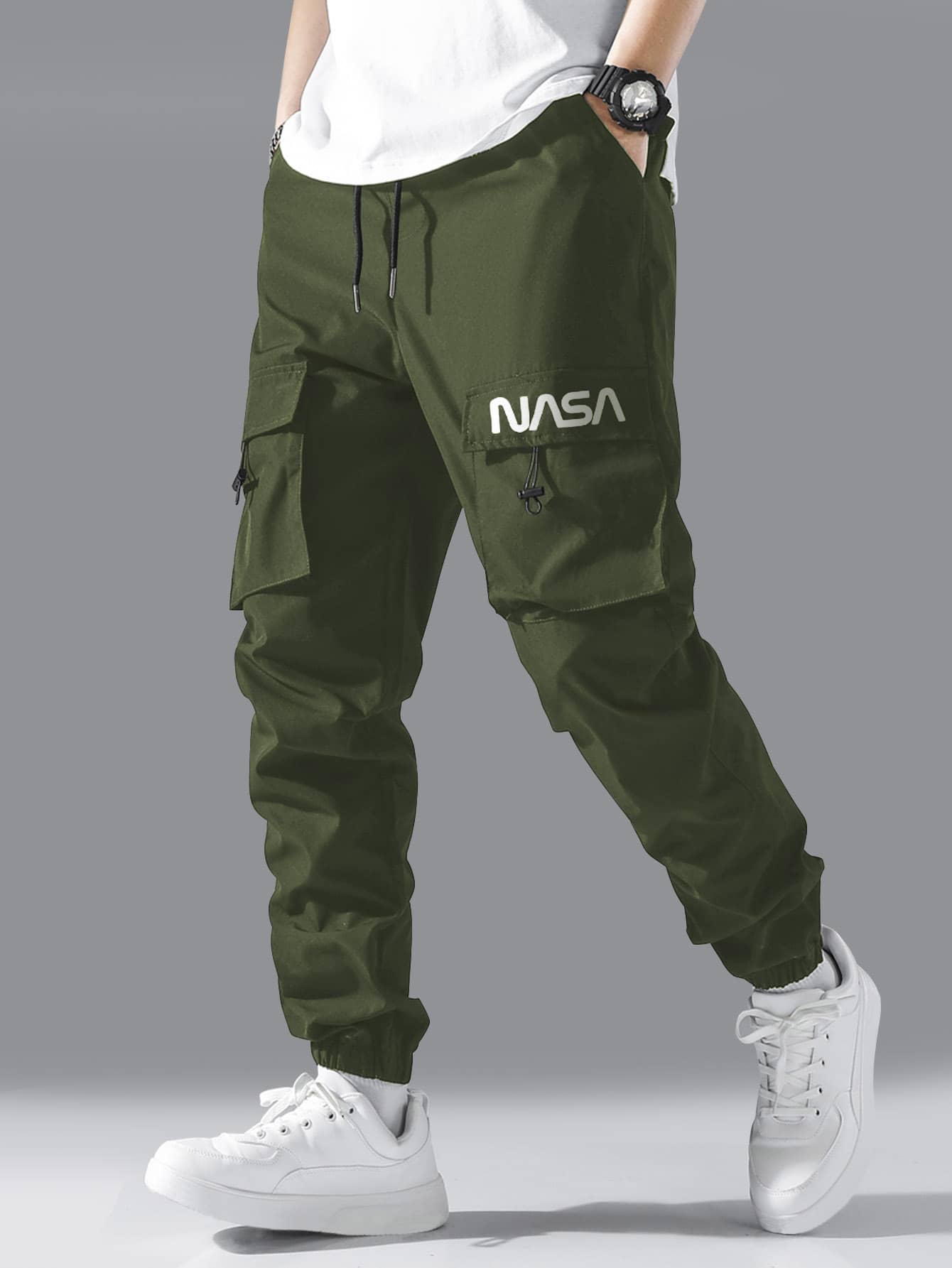 Manfinity Hypemode Men Letter Graphic Drawstring Cargo Pants - Army Green - View 1