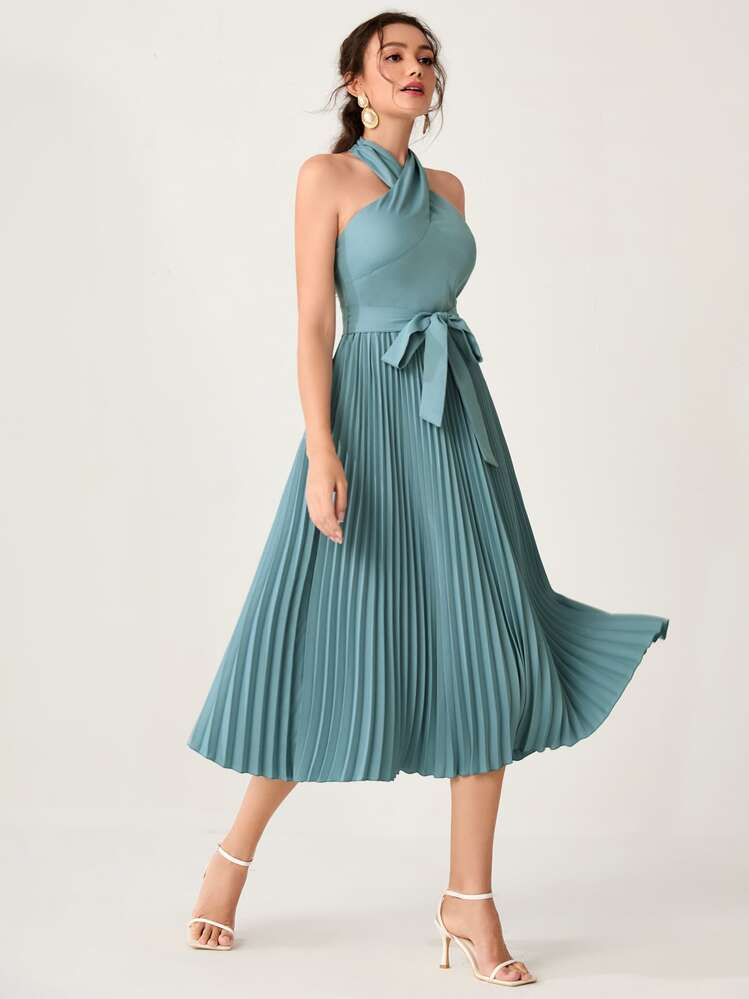 SHEIN Privé 露背百褶腰帶掛脖連衣裙 - 青碧色 - 查看 1