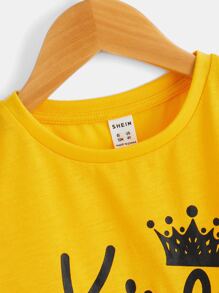 SHEIN Chàng trai trẻ Lá thư & In Vương miện Áo thun - Màu vàng - Xem 4