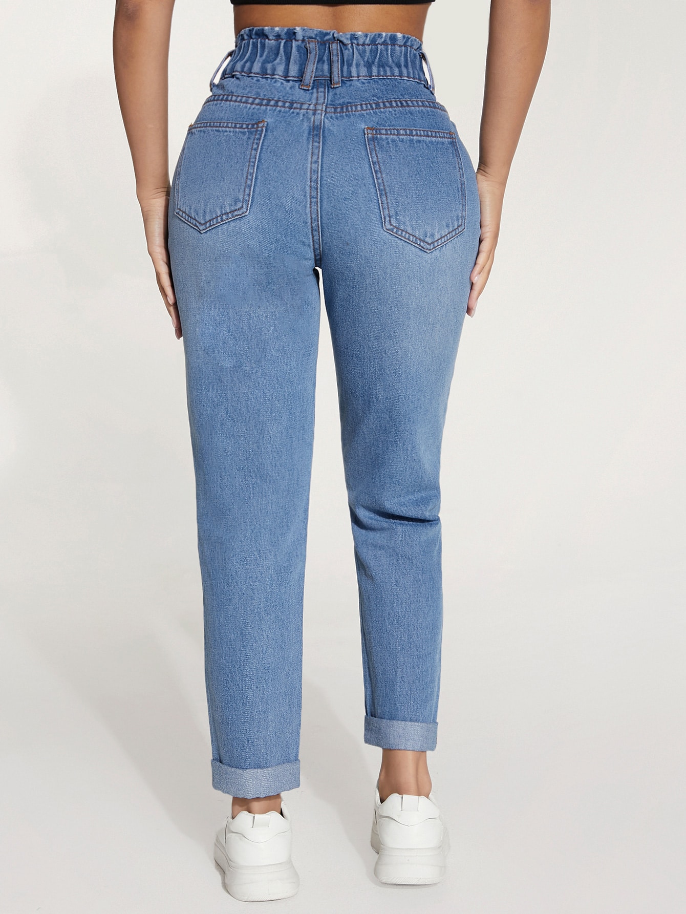 SHEIN PETITE بنطلون جينز ام خصر مكشكش ورقي بحافة م...