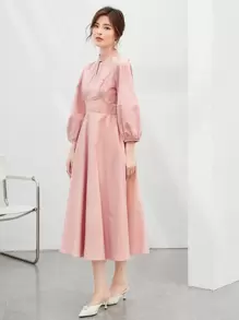 Modelyn Keyhole Neck Peekaboo Front Bishop Sleeve Dress - Dusty Pink - View 3