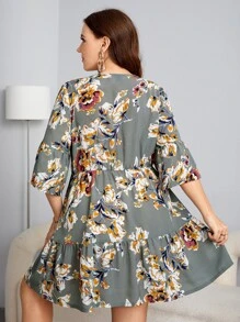 SHEIN Clasi 大碼印花荷葉袖荷葉邊連衣裙 - 彩色 - 查看 2