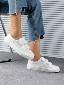 Modische Damen Blumen Design weiße Segeltuch Flache rutschfeste Lässig Schuhe mit Verschluss für Frühling Sommer Outdoor Aktivitäten