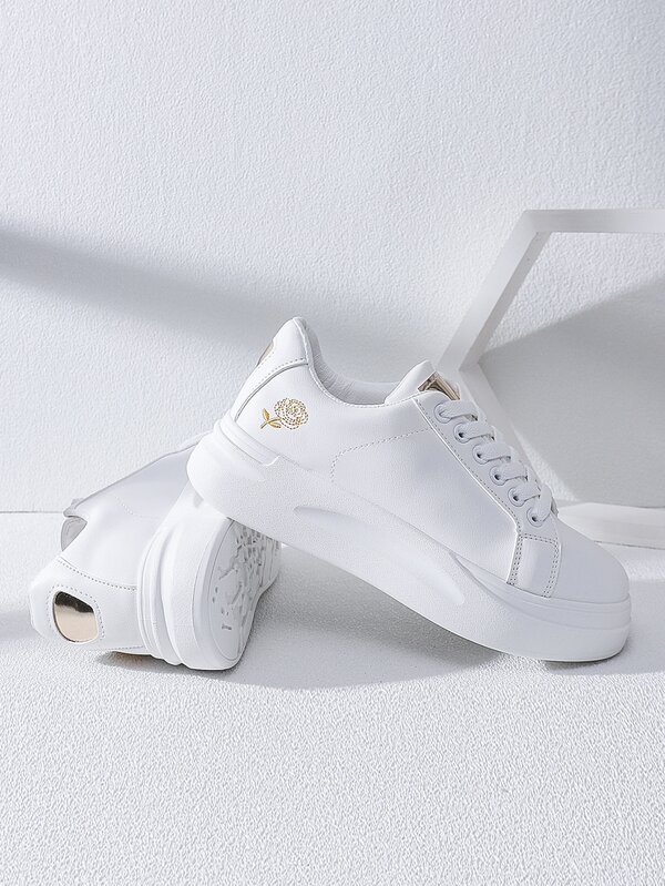 2023 New Arrival Women's Athletic Casual White Shoes With Gold Rose