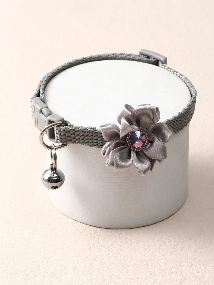 1pc Summer Floral Bell Pet Collar With Leash Hook - Grey - View 1
