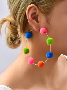 絨球裝飾圓耳環 - 彩色 - 查看 1