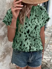 SHEIN LUNE Allover Print Notched Neck Batwing Sleeve Blouse - Green - View 6