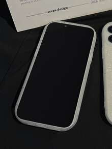 Heart Pattern Shell Glitter Phone Case - White - View 4