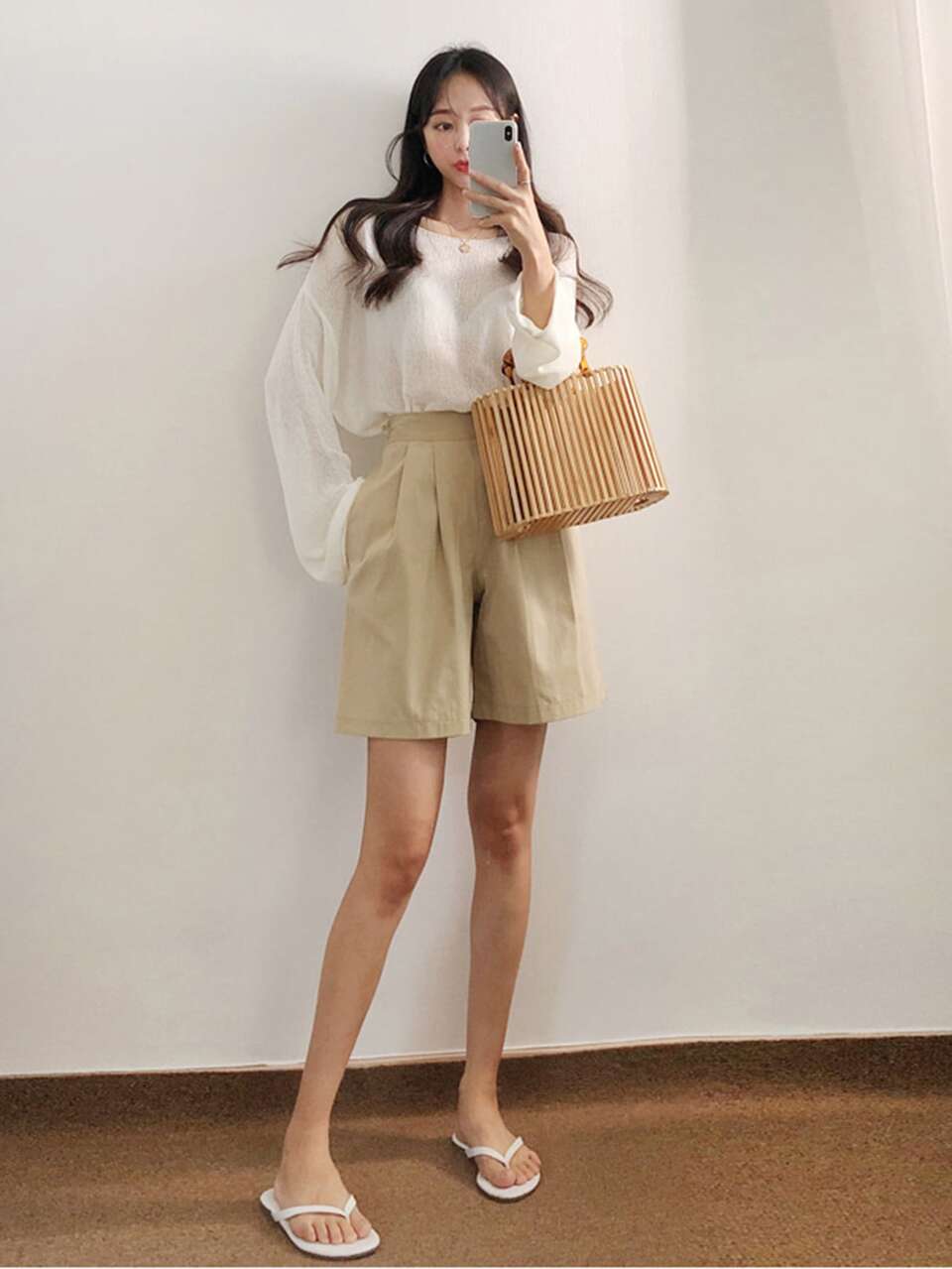 Slant Pocket Fold Pleated Shorts