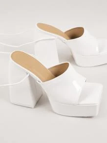 Open Toe Strappy Leg Chunky Heel Sandals - White - View 3