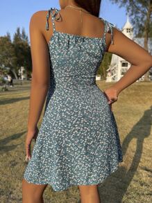 Breezaya 碎花褶饰胸围吊带连衣裙度假海滩装女装