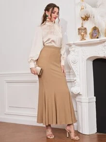 Modelyn High Waist Textured Fishtail Skirt - Khaki - View 5