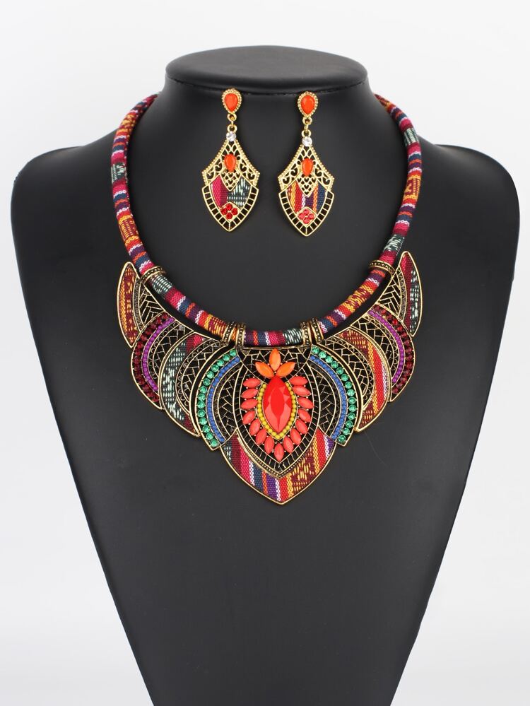 Bohemian Necklace Set With Random Patterned Necklace & Earrings, Women Fashion Jewelry Set
