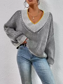 Chiquease Áo len tay dài tay họa tiết sọc dọc, kiểu dáng vai rớt, thích hợp cho mùa thu đông. - Nhiều màu - Xem 5