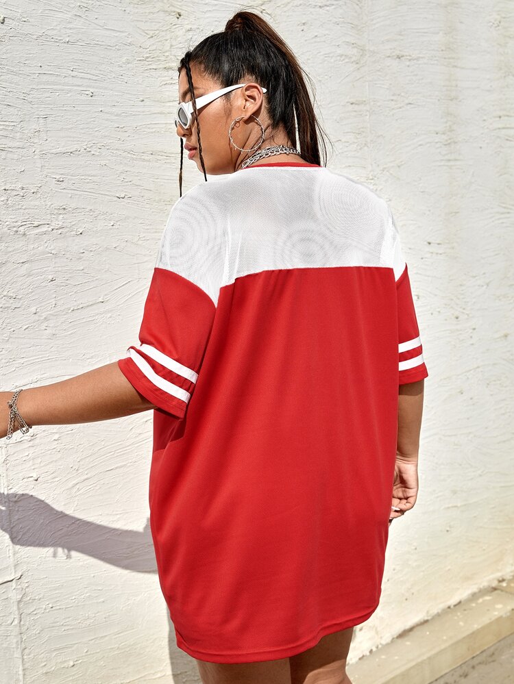 SHEIN Coolane 大碼字母圖案撞色球衣T恤 - 紅白色 - 查看 4