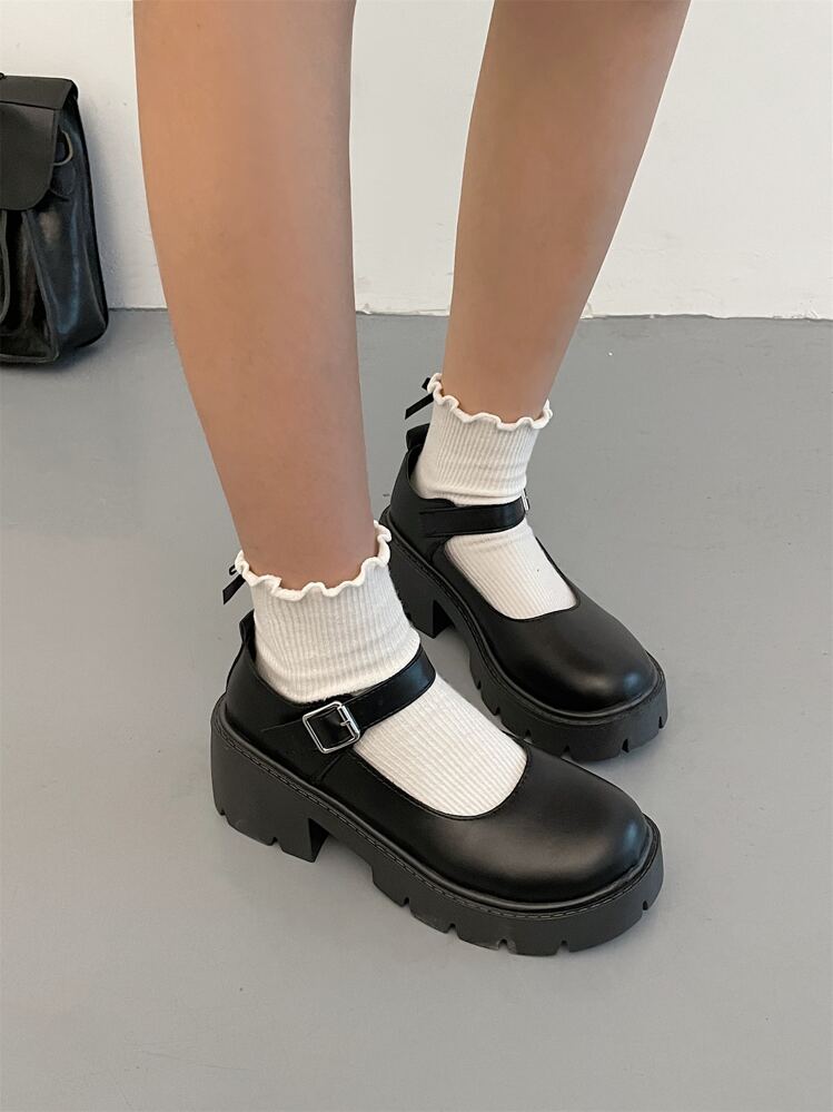 レディース用黒のビンテージフレンチスタイル厚底メリージェーン