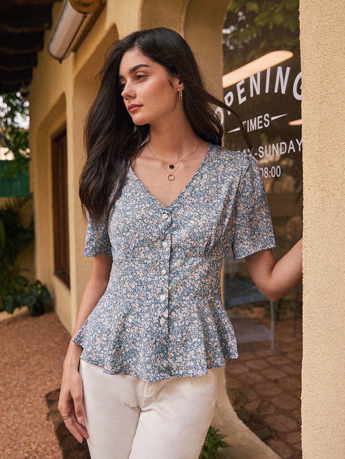 Shein Frenchy 小花柄 ボタンフロント ブラウス