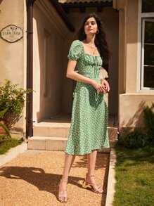 SHEIN Frenchy 碎花前打結胸部褶皺高衩連衣裙 - 綠色 - 查看 5