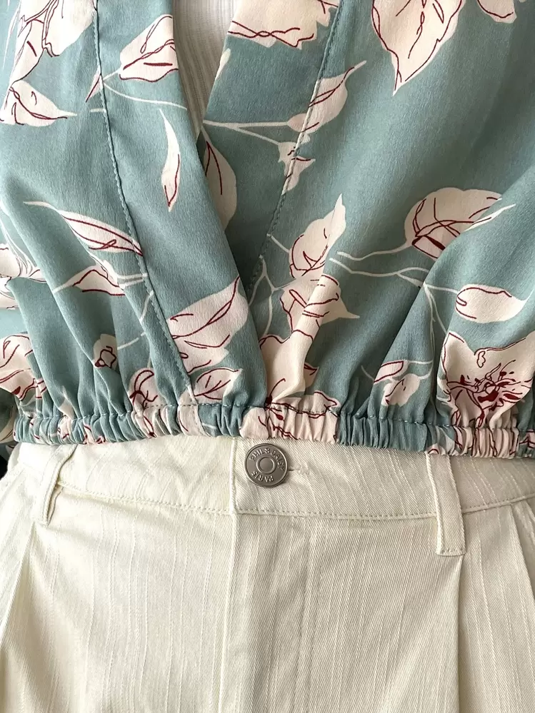 DAZY Blusa com Manga Dolman e Estampa Floral, Sem Camiseta, Looks de Férias para Mulheres - Verde Menta - Visão 8